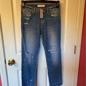 Flying monkey FAB RIC ladies jeans! 27w/25 length! New with tags! Distressed!